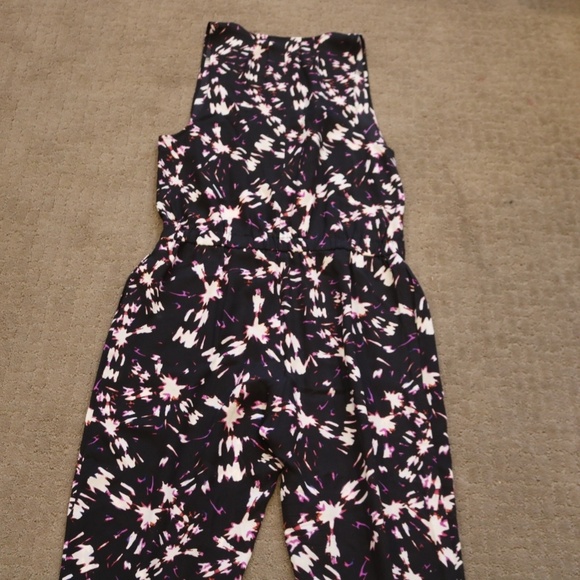 Broadway & Broome romper  | M | patterned black - Picture 1 of 6